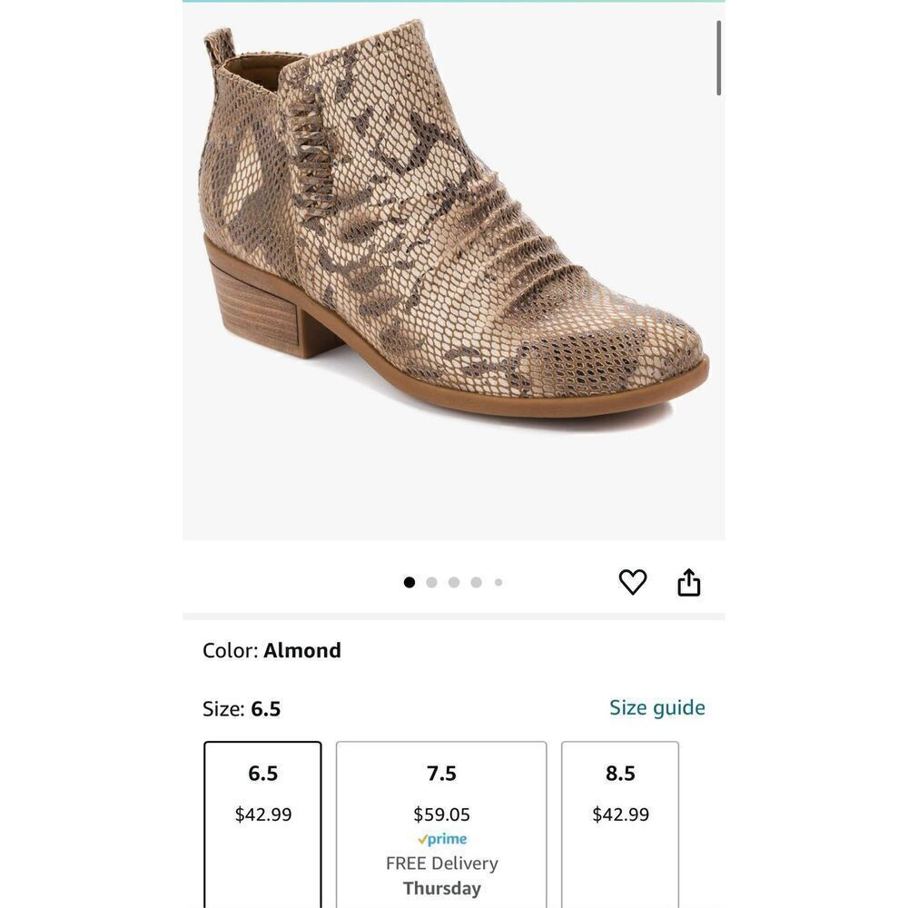 Ladies Baretraps Booties - Picture 9 of 9